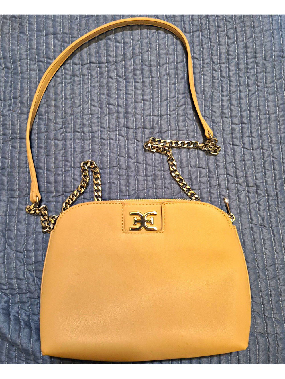 Sam Edelman Beige Medium Shoulder Bag Gold Chain Detachable